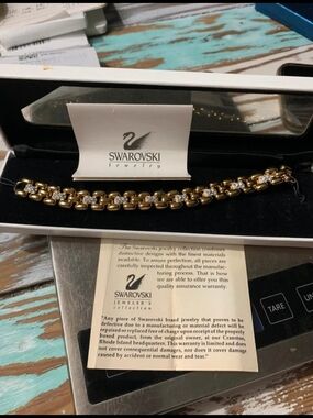 Vintage Swarovski Gold and Clear Crystal Link Bracelet